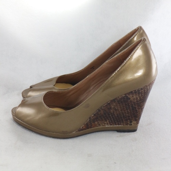 Donald J Pliner 'Habiki' Wedge Pump Shoes Sz 7 US Wmn - Picture 2 of 8